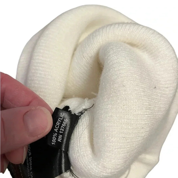 GRIZZLY STAMP FOLD  BEANIE OFF WHITE - Picture 2 of 5